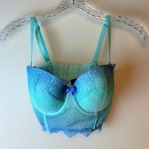 VS Very Sexy Demi-buste 32-DD